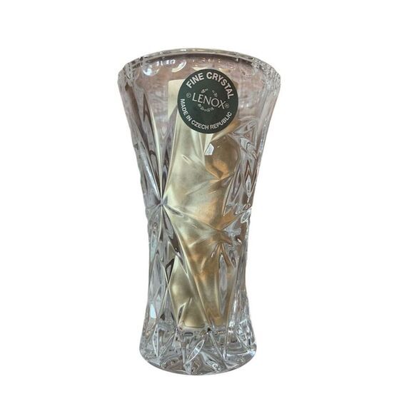 2 Lenox Fine Crystal Star Vase Elegant Flared Rim Intricate Cuts - Picture 1 of 5